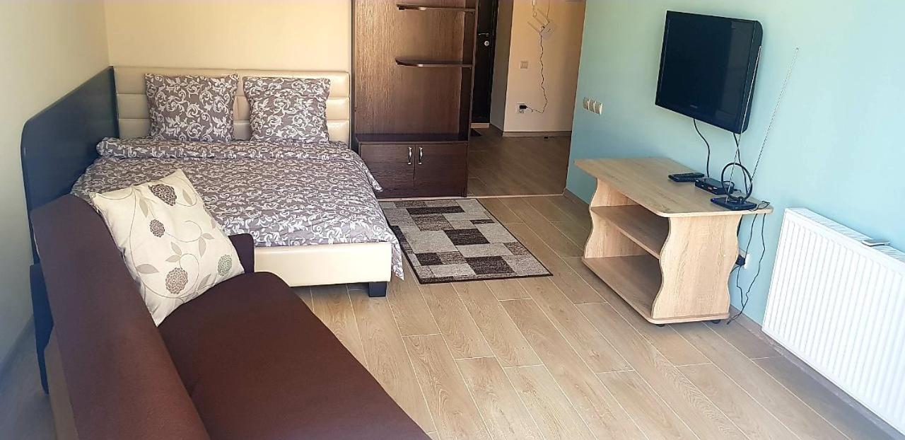 New в центре на другетов Apartment *